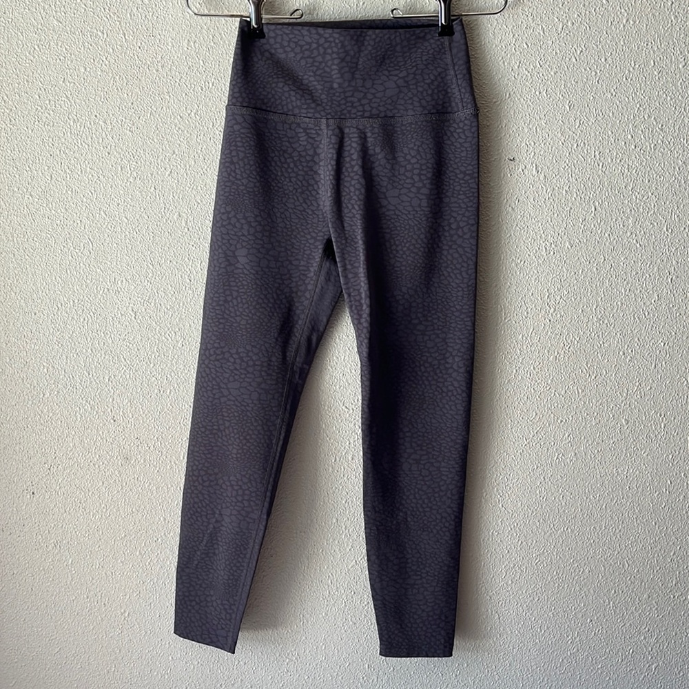 BEYOND YOGA High Waisted Midi Legging in Shadow Grey Small